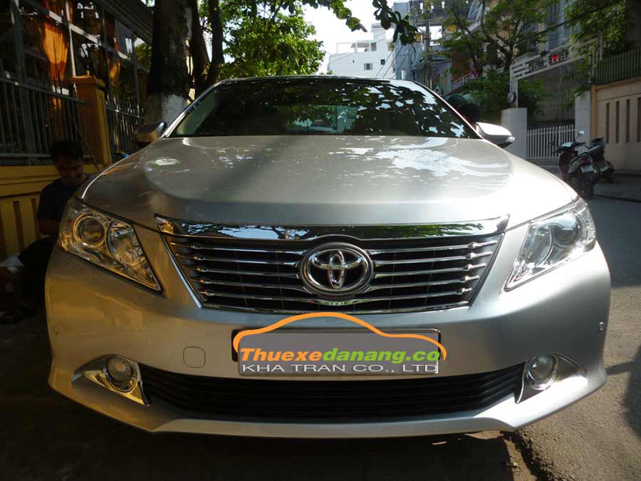 Dịch vụ cho thuê xe 4 chỗ Toyota Camry tại Đà Nẵng